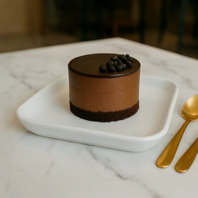 Belçika Çikolatalı Mono Donuk Pasta